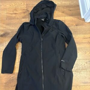 Eddie Bauer Women's Black Hooded Lightweight Jacket,L